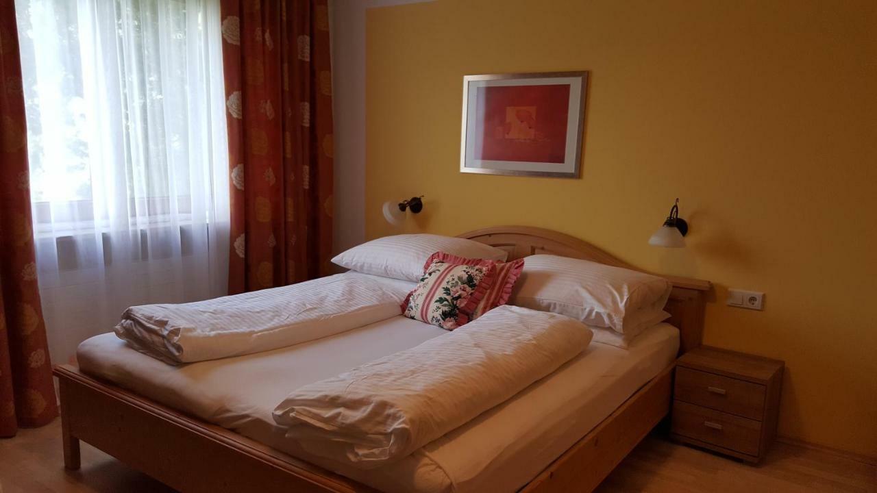 Ferienwohnungen Freundsheim Крамзах Екстериор снимка