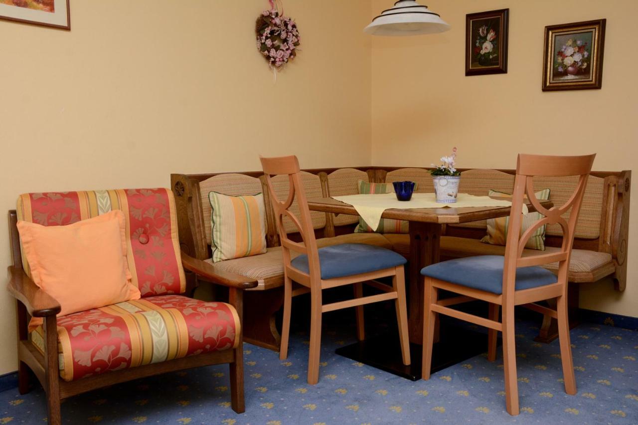 Ferienwohnungen Freundsheim Крамзах Екстериор снимка