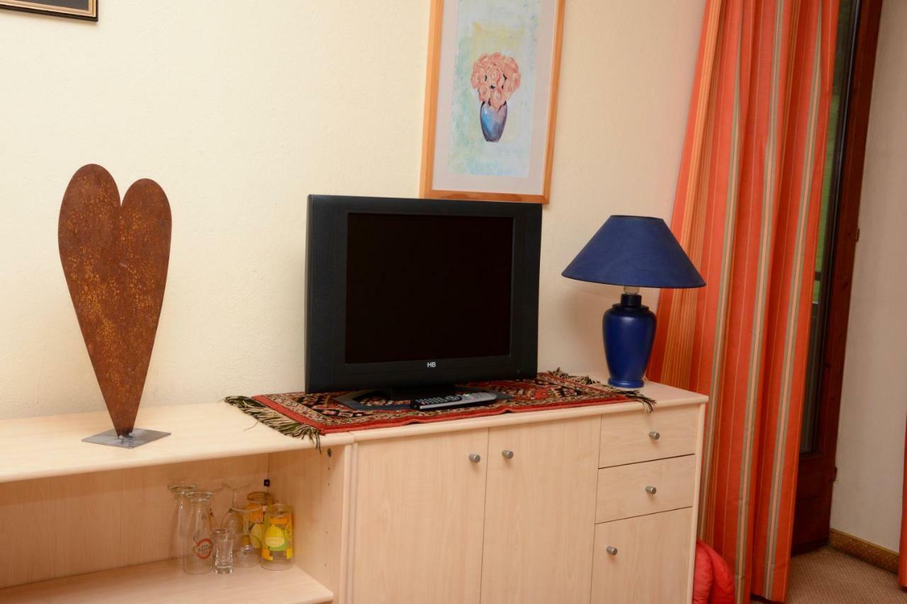 Ferienwohnungen Freundsheim Крамзах Екстериор снимка